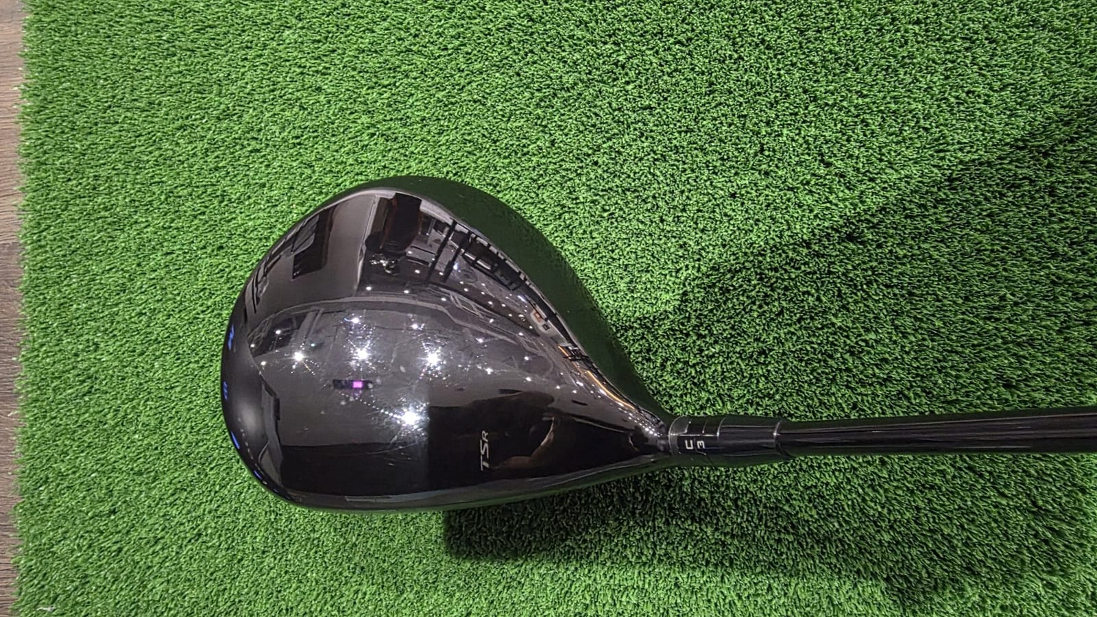 The author's own Titleist TSR3 fairway wood, the club being shaft-shopped for throughout this research.